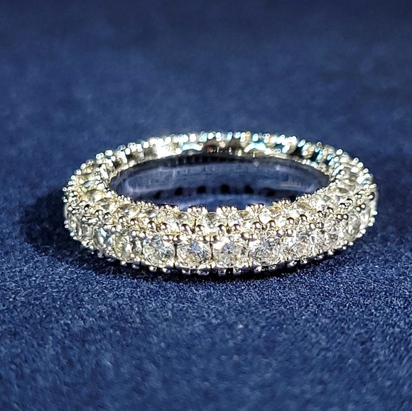 Jewelry - Rhinestone Eternity Ring size 6
